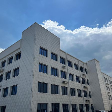 Meridian Karagandy Eksteriør bilde